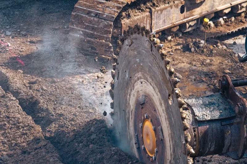 Rotary drilling rig bits of different types